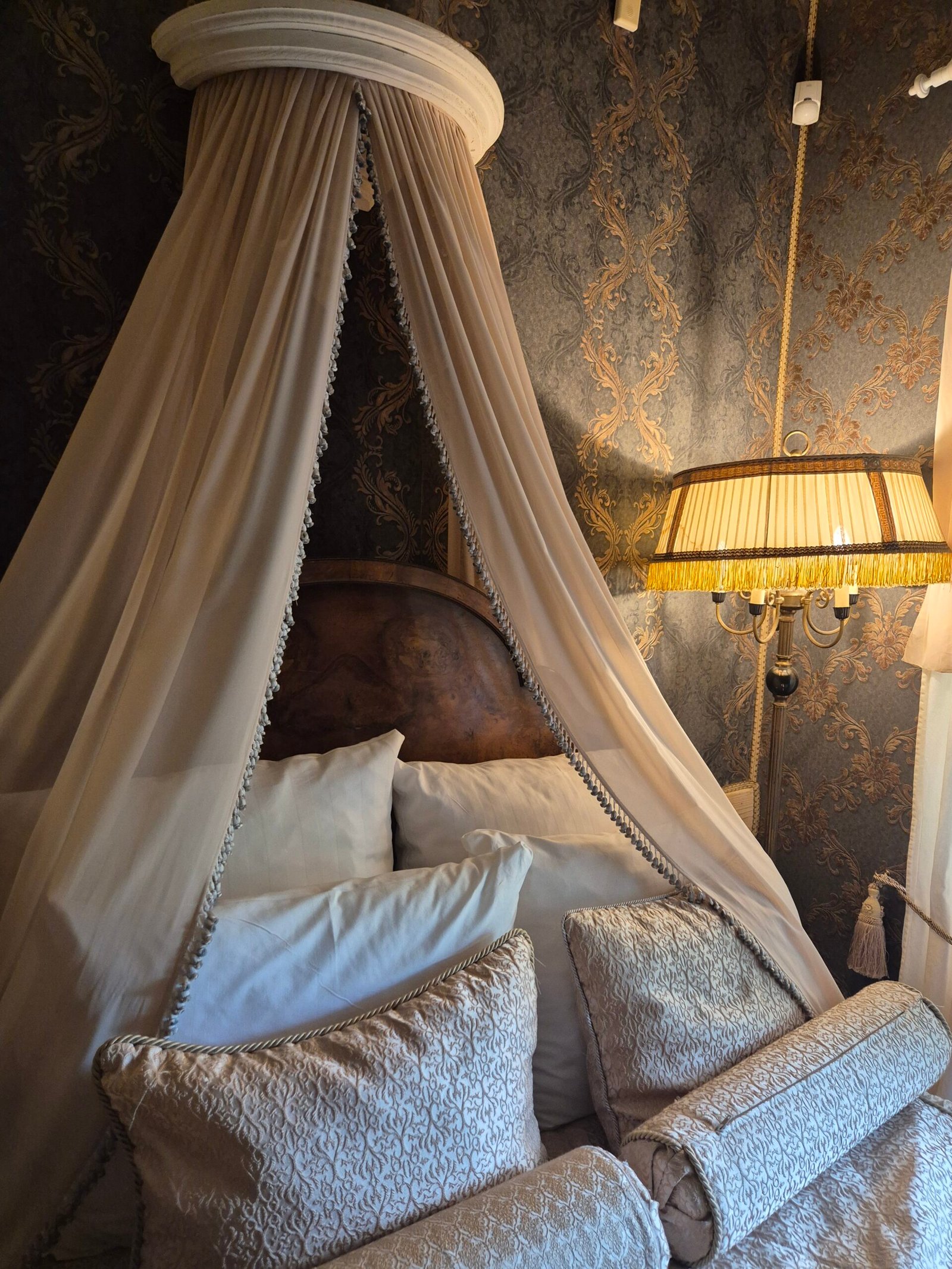 Overnight stay at Pakruojis Manor