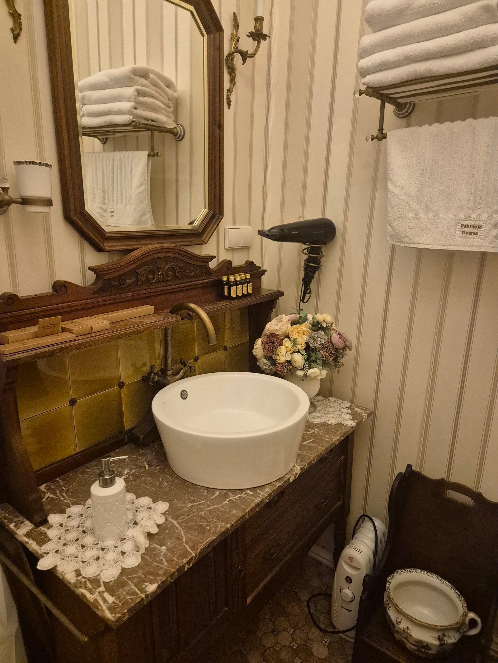 Overnight stay at Pakruojis Manor