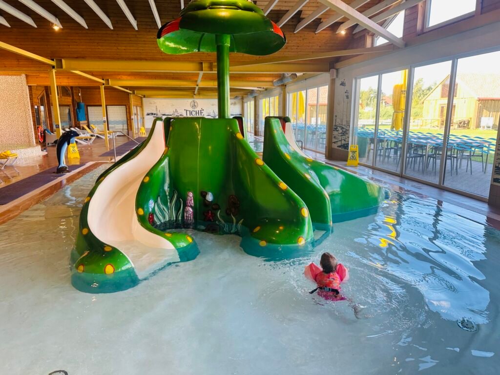 Swimming pools with water slides in Lithuania
