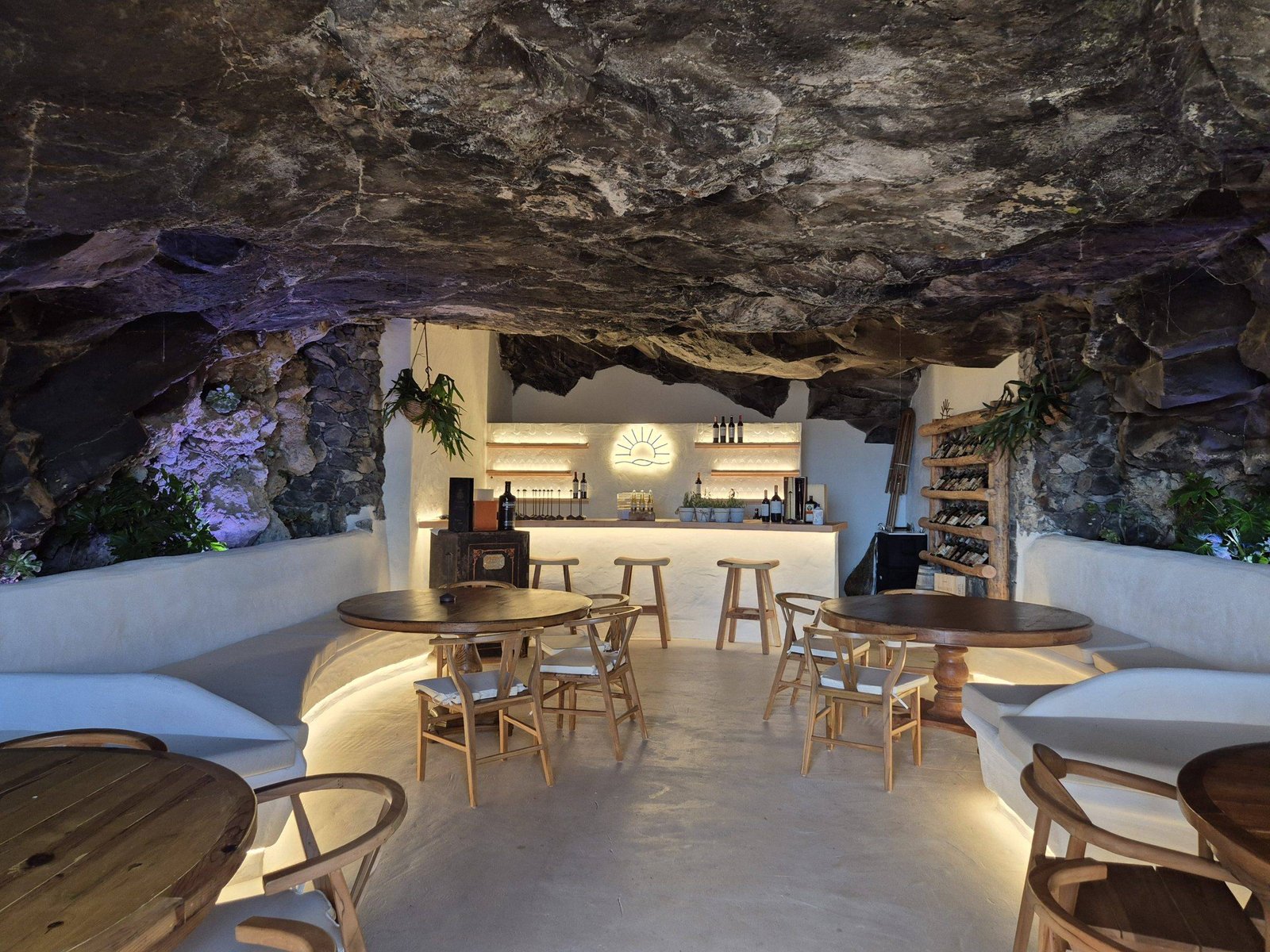 Costa Magica Beach Club