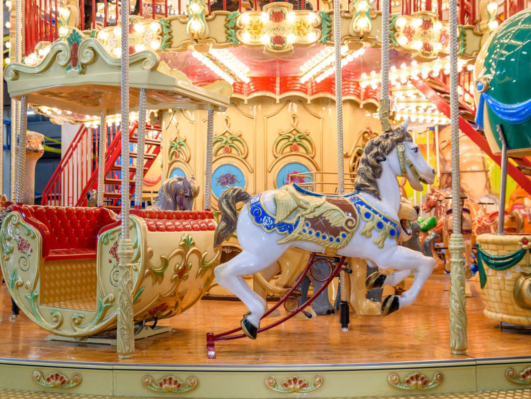 Christmas Carousel in Vilnius (Photo: Christmas in the Capital)