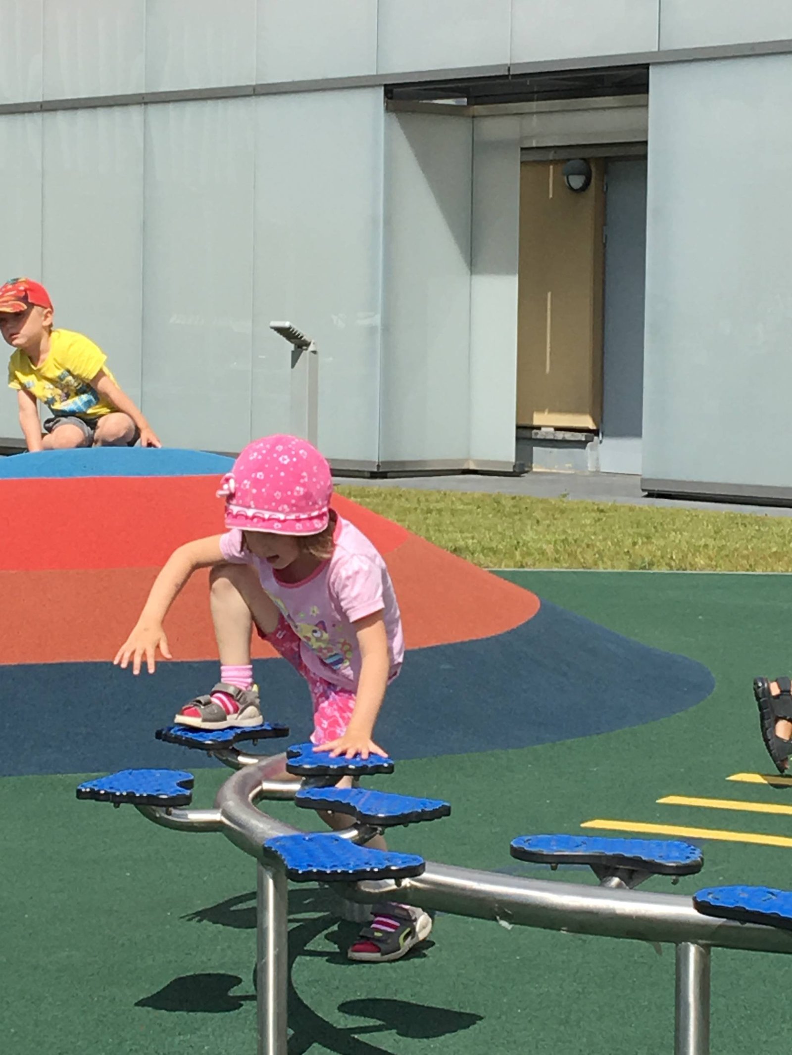 Mega shopping center playground