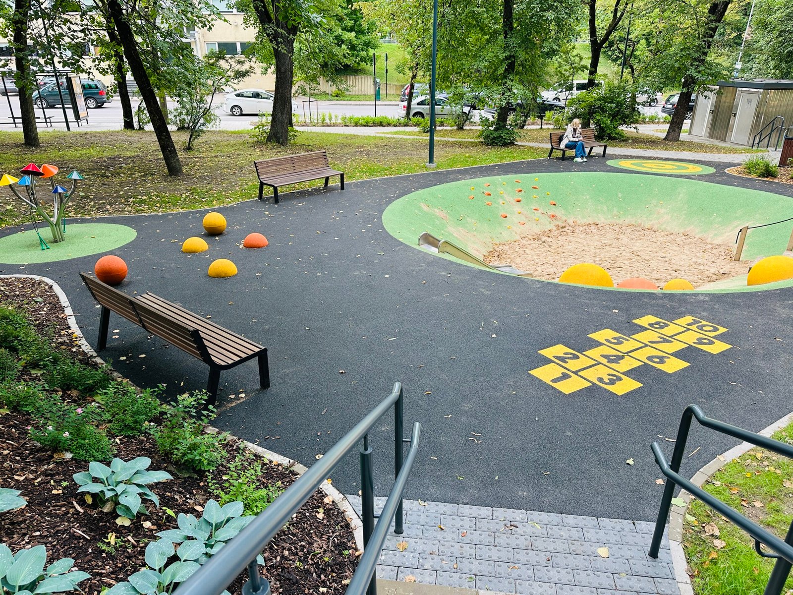 Pelesos Square