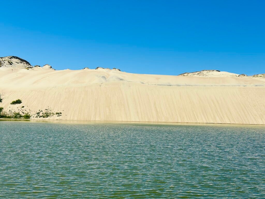 Boat trip to the Dead Dunes