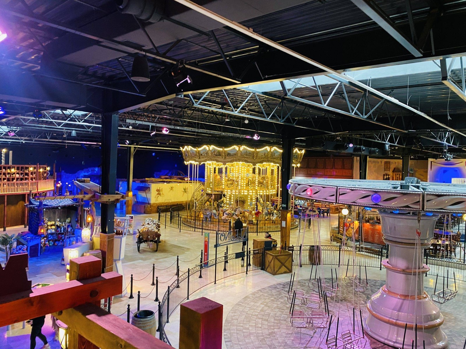 Mandoria amusement park