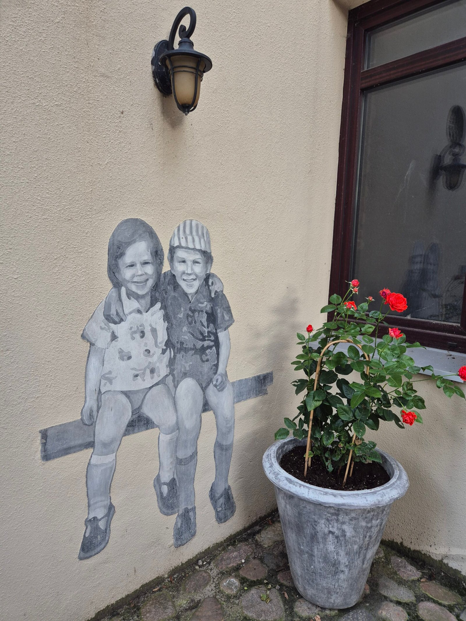 Courtyard Gallery in Kaunas: a unique and open street art space you must visit