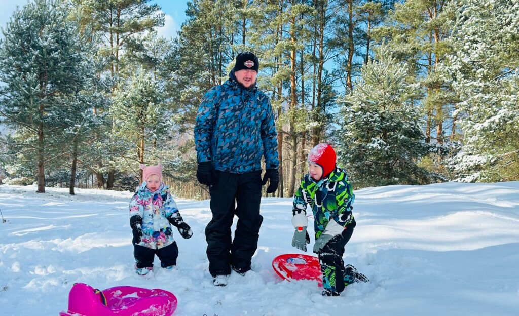 Where are the best sledding hills in Vilnius?