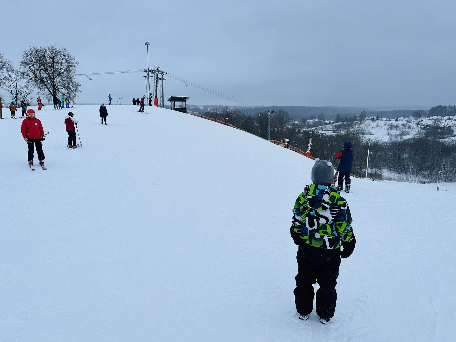 Kalita hill in Anykščiai with children