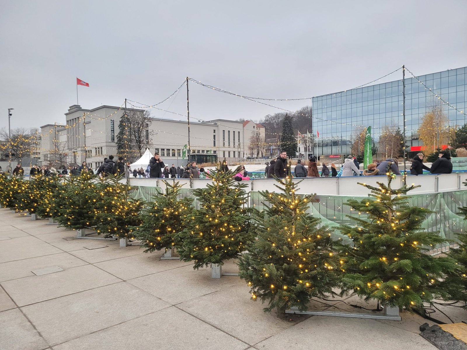 Ice rink in Kaunas at Unity Square