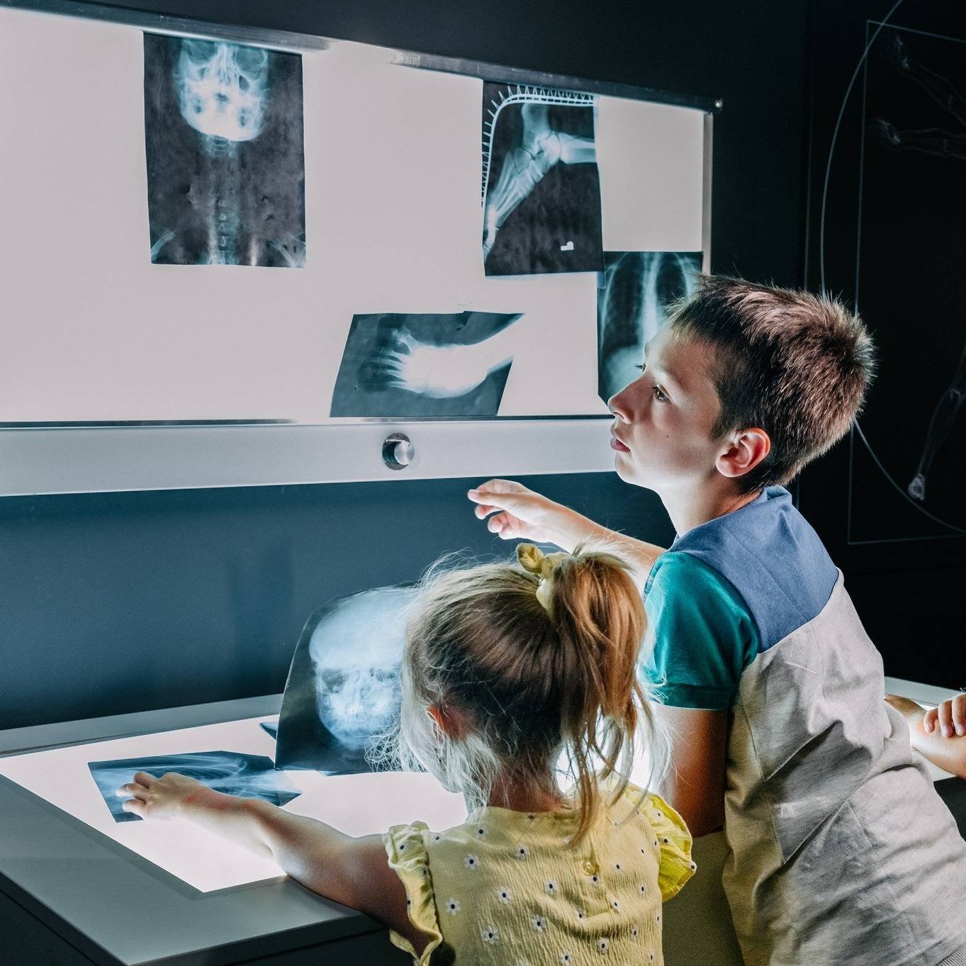 Funzeum science center in Poland with children