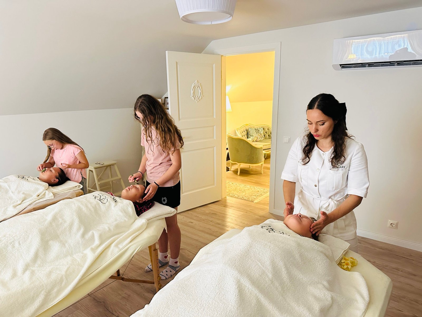 Facial massage training for children (Therapeutic session)