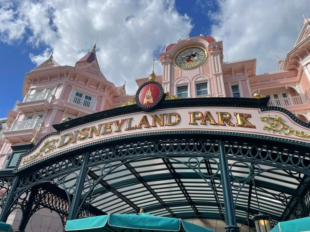 Travel to Disneyland Paris with children