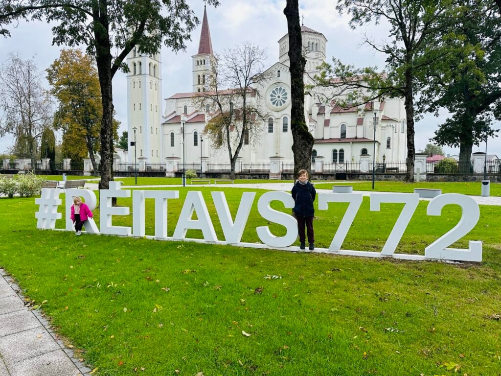 A city in Lithuania that surprised and fascinated: Rietavas with children