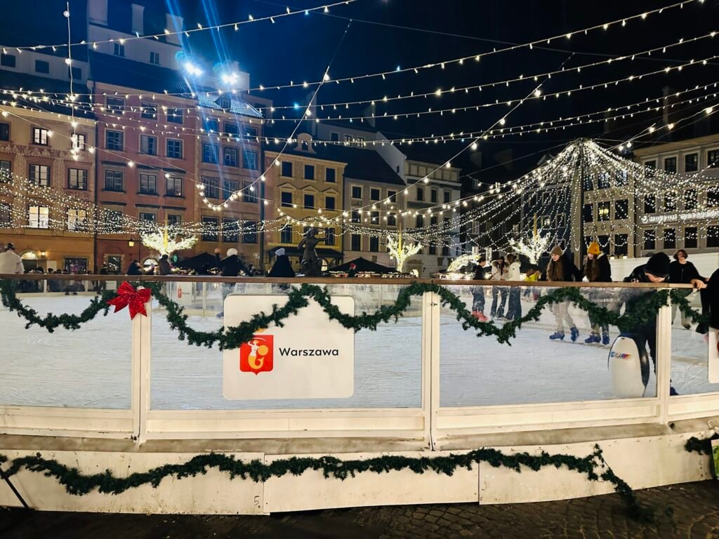 Unbelievable but true: festive ice rinks in Warsaw… completely free!