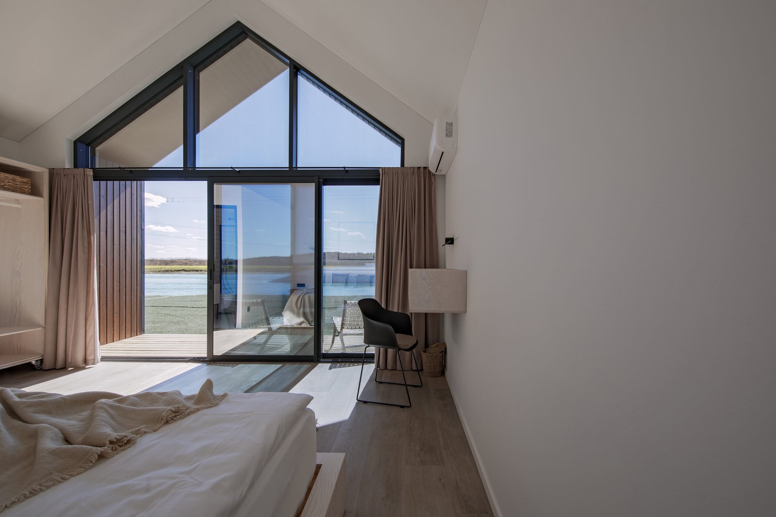 Accommodation at “Water on Mars”