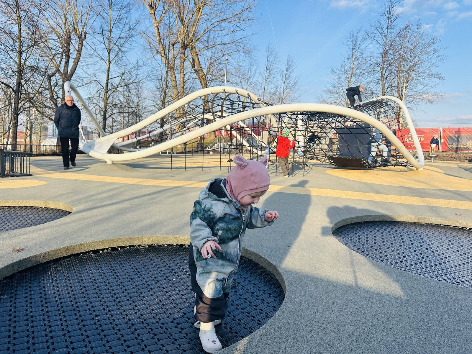 Tauras hill playground