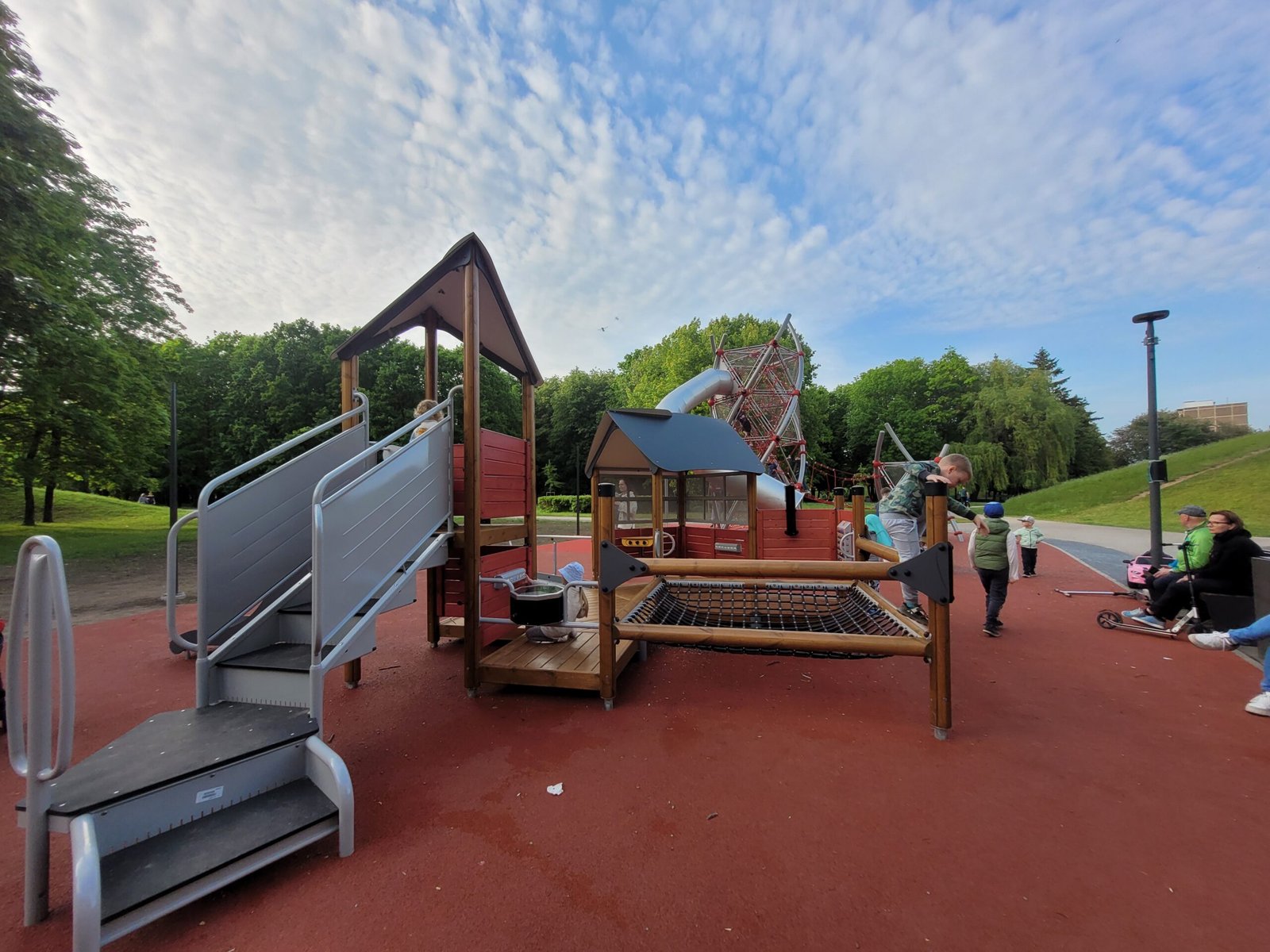 Draugystės park playground