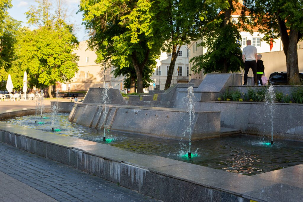 Konstantinas Sirvydas Square fountain (photo: Neakivaizdinis Vilnius)
