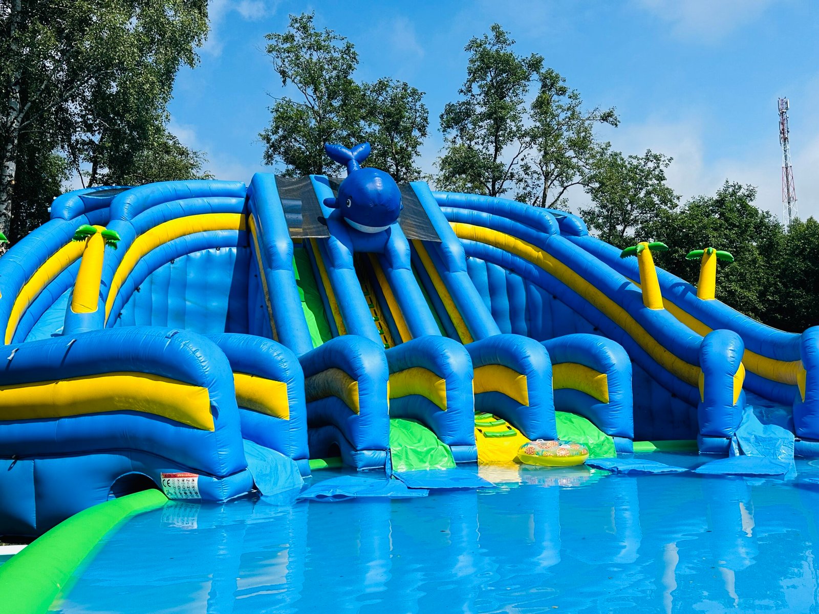 Wake Inn Vilnius Wakeboarding and Inflatable Water Park